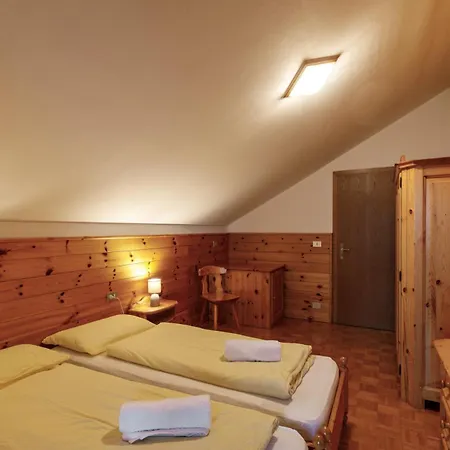 Hytte Rifugio Bec De Roces Pallua