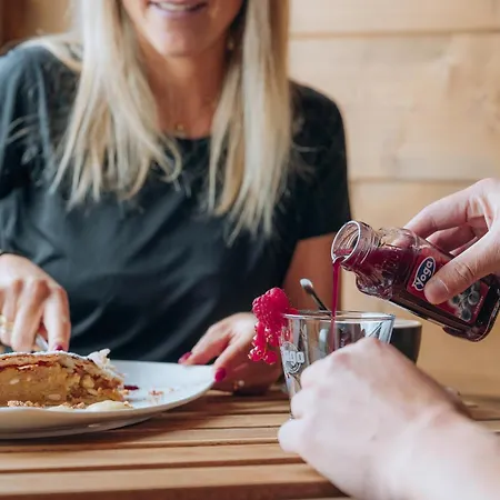 Rifugio Bec De Roces * Pallua